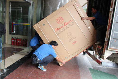 驿城钢琴贵重工艺品无忧运
